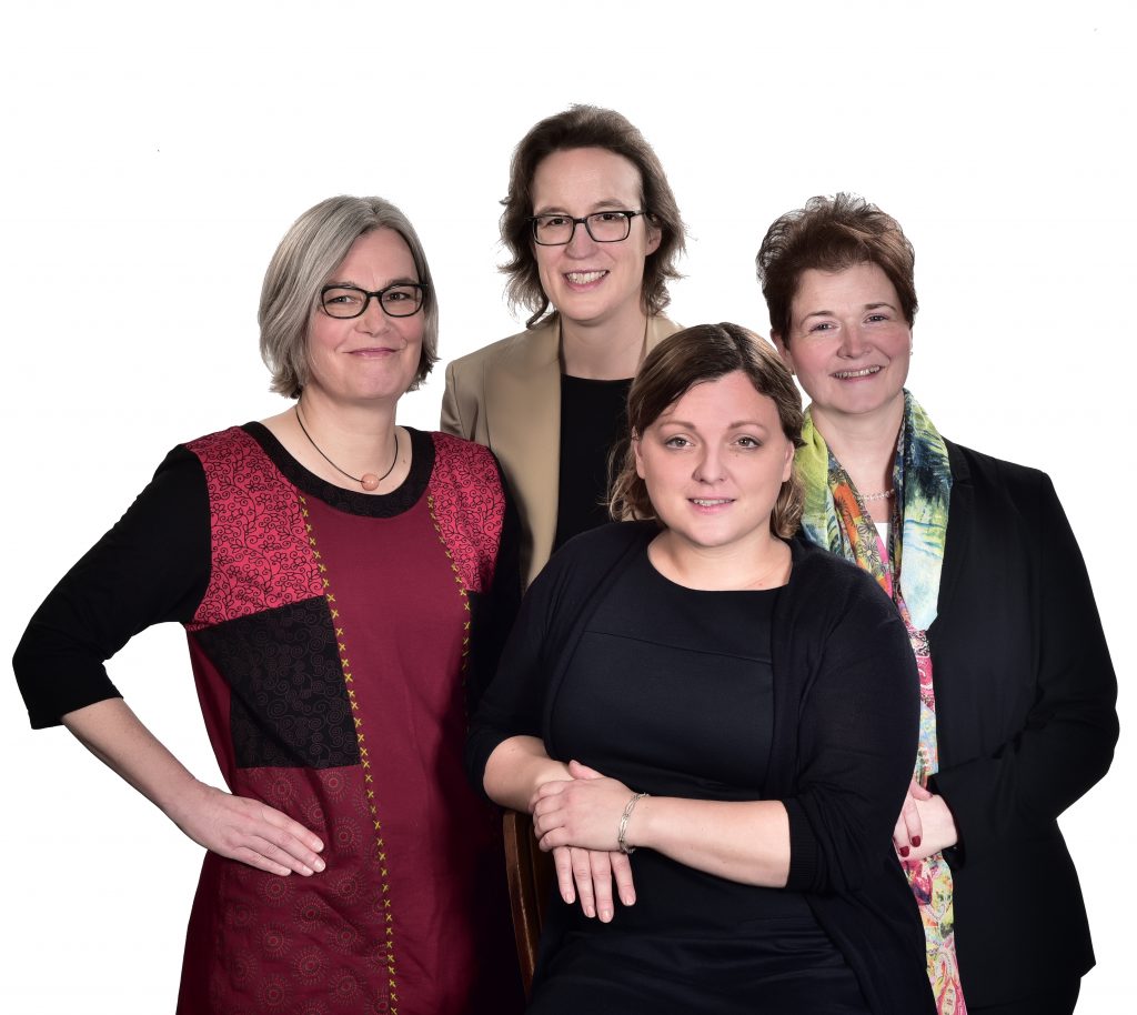Gruppenbild der Stiftungsmitglieder
